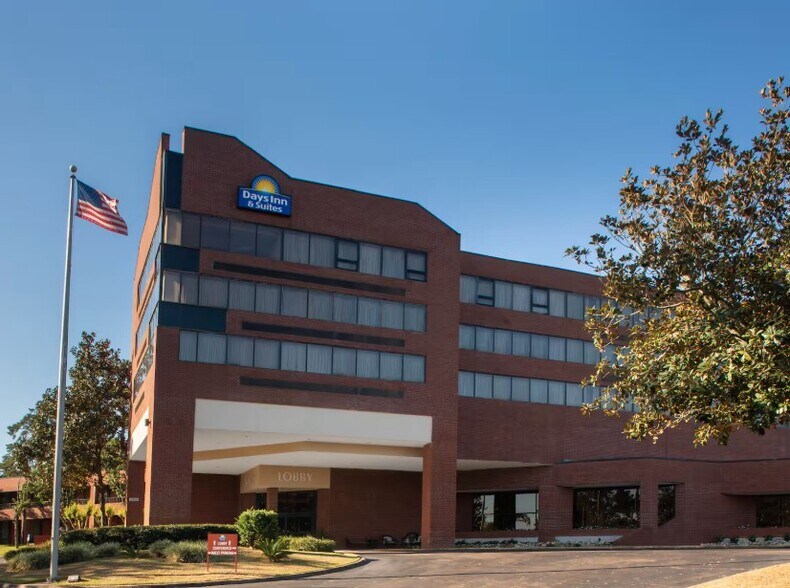 2900 N Monroe St, Tallahassee, FL à louer - Photo du bâtiment - Image 2 de 12