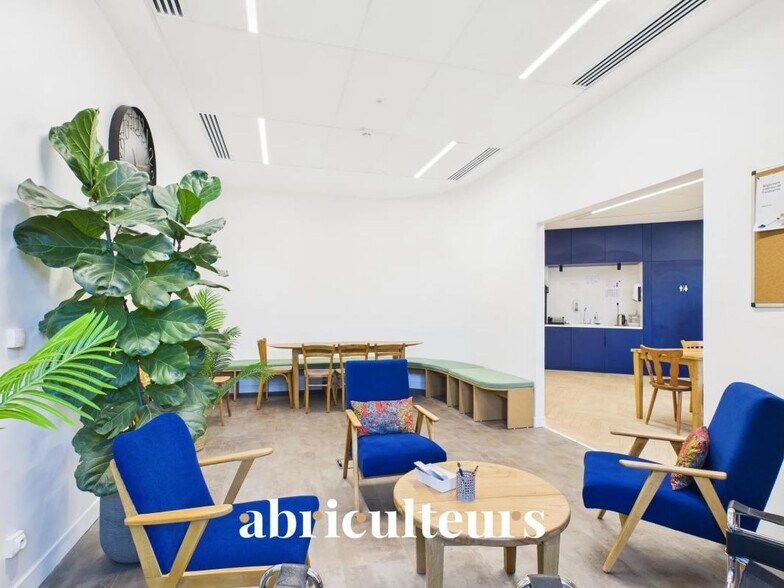 10 Allées De Tourny, Bordeaux for lease - Interior Photo - Image 3 of 24