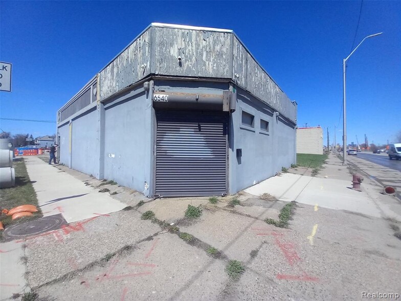 6540 W Fort St, Detroit, MI for sale - Building Photo - Image 1 of 1