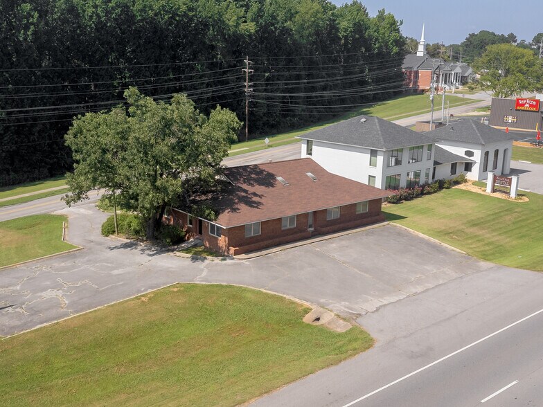 1283 US-72, Killen, AL à vendre - Photo principale - Image 1 de 1