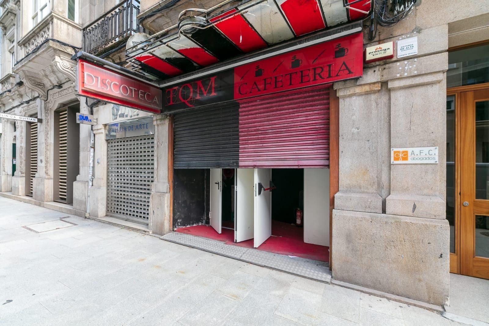 Rúa Marqués de Valladares, Vigo, Pontevedra for lease Building Photo- Image 1 of 8