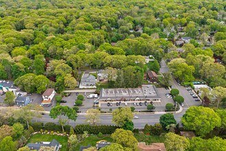 444 W Jericho Tpke, Huntington, NY - Aerial map view - Image1