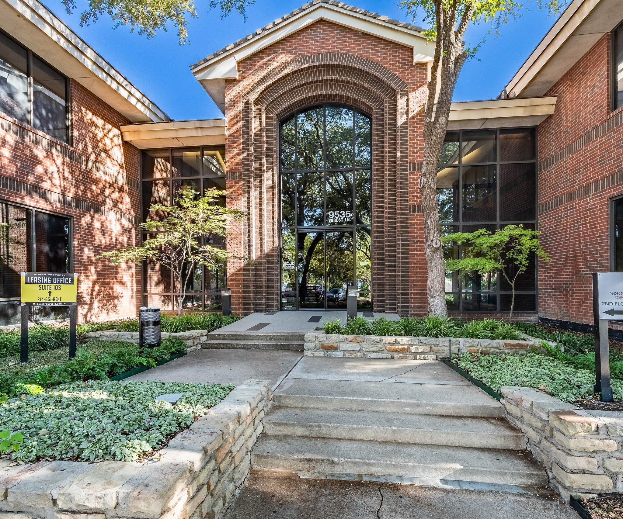 9535 Forest Ln, Dallas, TX for lease Primary Photo- Image 1 of 8