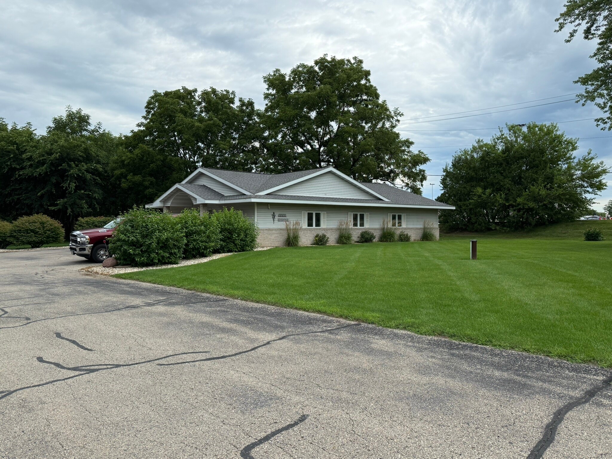 1900 US Highway 51 And 138, Stoughton, WI for sale Primary Photo- Image 1 of 8
