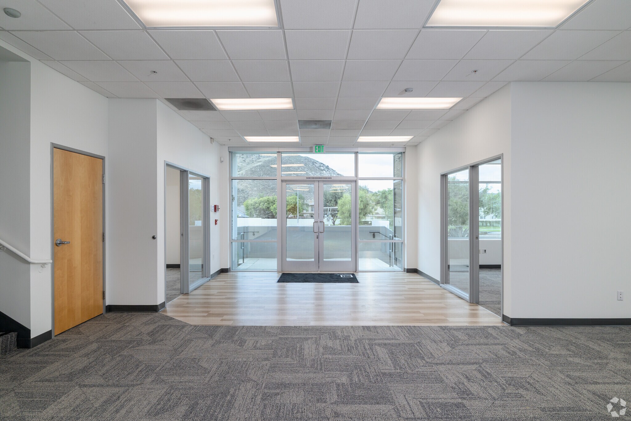 15996 Jurupa Ave, Fontana, CA for lease Interior Photo- Image 1 of 13