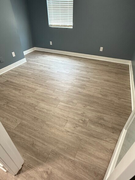 2156 Midland Park Rd, North Charleston, SC à louer - Photo intérieure - Image 2 de 7