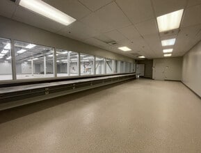 2160 Las Palmas Dr, Carlsbad, CA for lease Interior Photo- Image 2 of 4