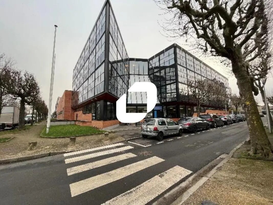 7 Rue Roland Martin, Champigny-sur-Marne for lease Building Photo- Image 1 of 11