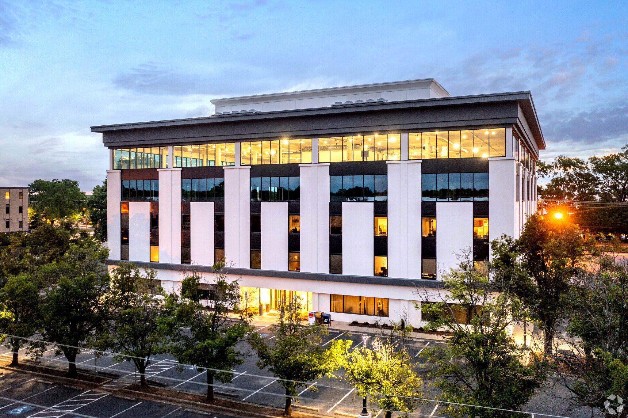 4600 Park Rd, Charlotte, NC for lease Building Photo- Image 1 of 11