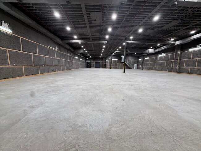 More details for 1539 Covert St, Ridgewood, NY - Industrial for Lease