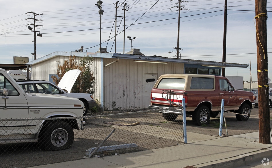 500 S Harbor Blvd, La Habra, CA for lease - Building Photo - Image 3 of 8