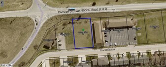 1024 Lincoln Dr, Manteno IL - Parc de stationnement couvert