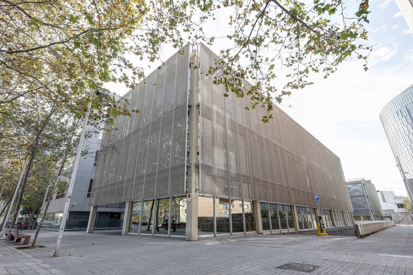 Bureau dans Barcelone, Barcelona à louer Photo principale- Image 1 de 6