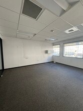 415 Broadway, San Diego, CA à louer Photo intérieure- Image 2 de 5