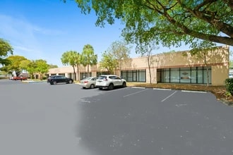 4800 N State Road 7, Fort Lauderdale, FL à louer Autre- Image 2 de 12