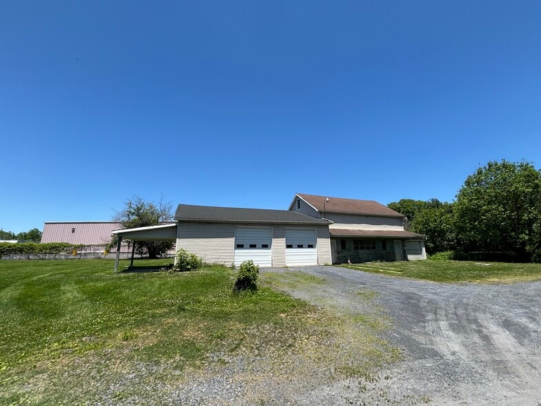 406 Hercules Dr, Stockertown, PA for lease - Building Photo - Image 2 of 7