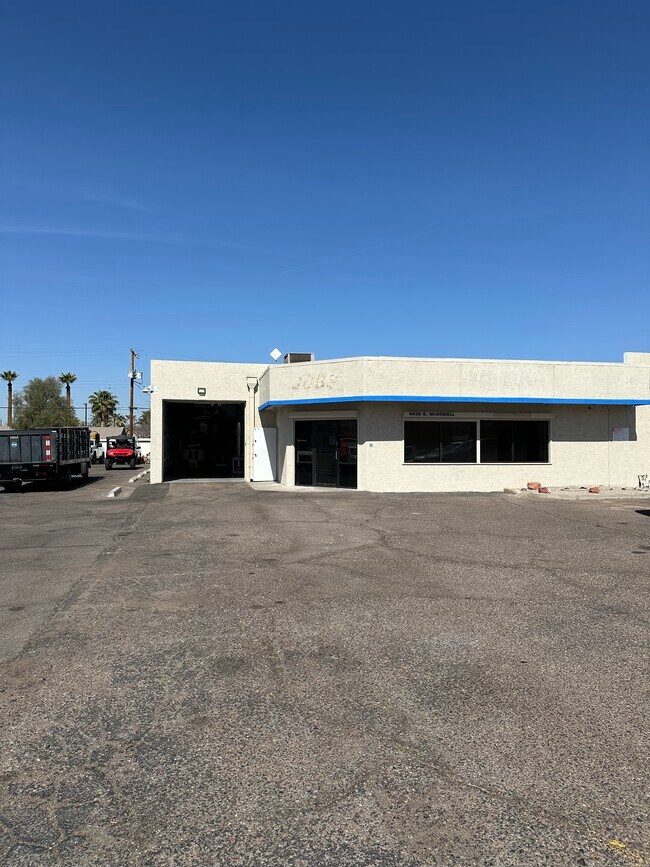 More details for 4636 E McDowell Rd, Phoenix, AZ - Industrial for Sale