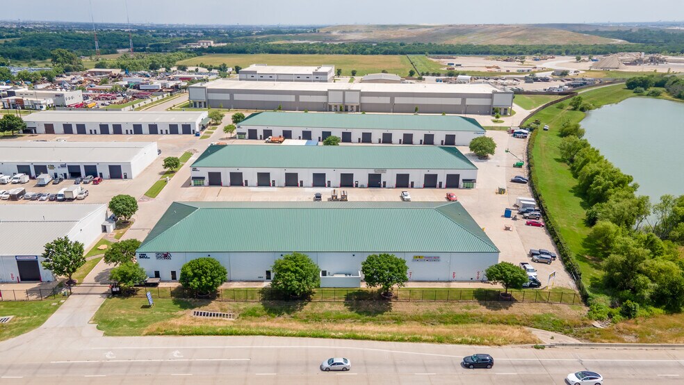 1620 E State Highway 121, Lewisville, TX à louer - Photo principale - Image 1 de 8