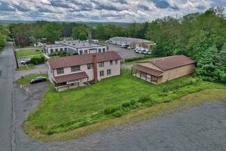 Plus de détails pour 105 Bennett Ave, Milford, PA - Spécialité à vendre