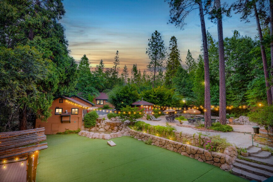 22732 Middle Camp rd, Sonora, CA à vendre - Photo du bâtiment - Image 2 de 132