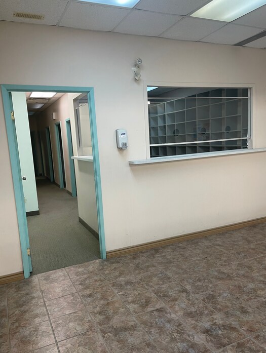 1315 Finch Ave W, Toronto, ON for lease Interior Photo- Image 1 of 5