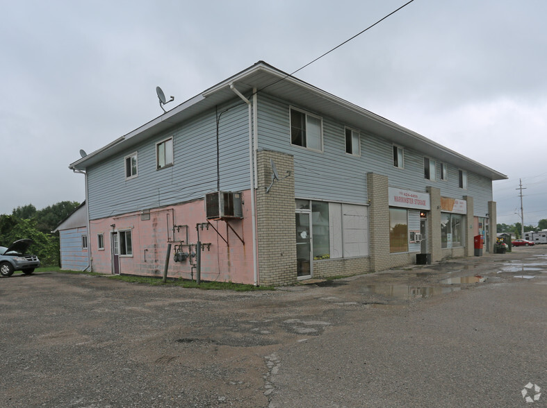 9813 12 Hwy, Oro-Medonte, ON à vendre - Photo principale - Image 1 de 1