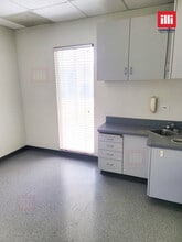 2035-2045 Saviers Rd, Oxnard, CA for lease Interior Photo- Image 2 of 8