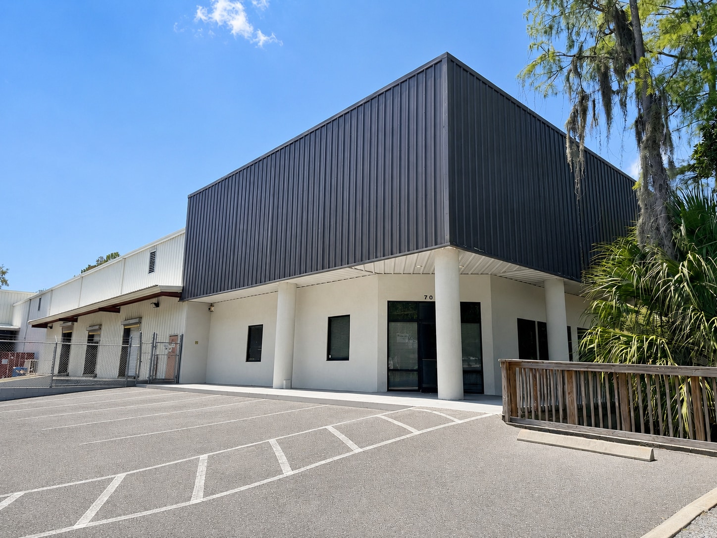 7076 Davis Creek Rd, Jacksonville, FL for lease Building Photo- Image 1 of 18