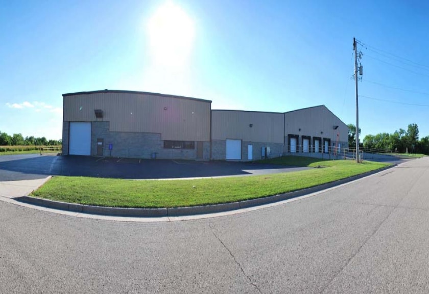 175 Elizabeth Ln, Genoa City, WI for lease - Building Photo - Image 2 of 4