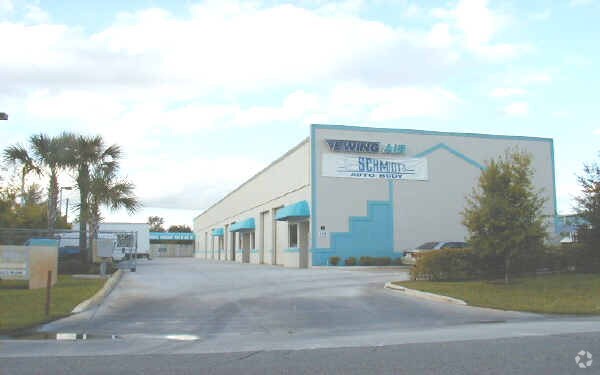 170 Business Park Way, Royal Palm Beach, FL à louer Photo principale- Image 1 de 15