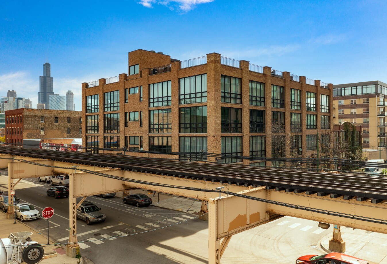 1335 W Lake St, Chicago, IL for lease Primary Photo- Image 1 of 4