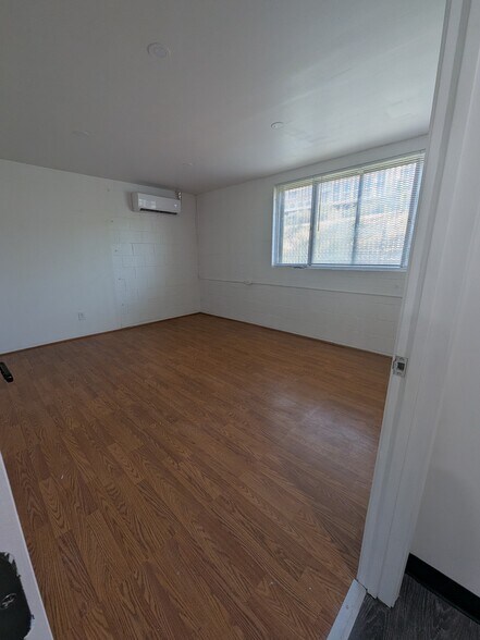 2102 Hancock St, San Diego, CA à louer - Photo intérieure - Image 3 de 10