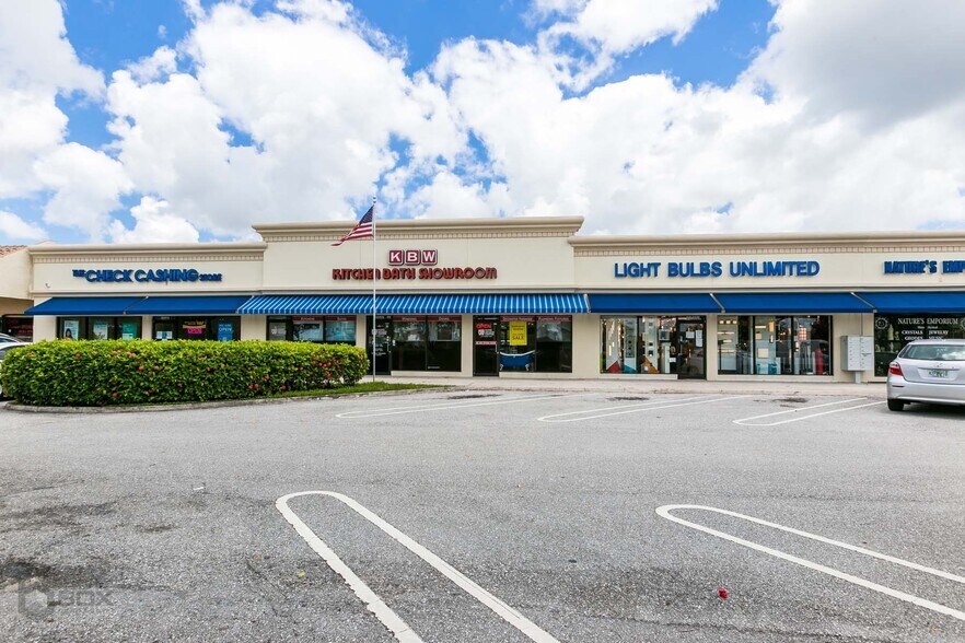 8031-8041 W Sample Rd, Coral Springs, FL for lease - Building Photo - Image 3 of 9
