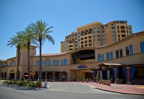 7135 E Camelback Rd, Scottsdale, AZ à louer - Photo du bâtiment - Image 1 de 9