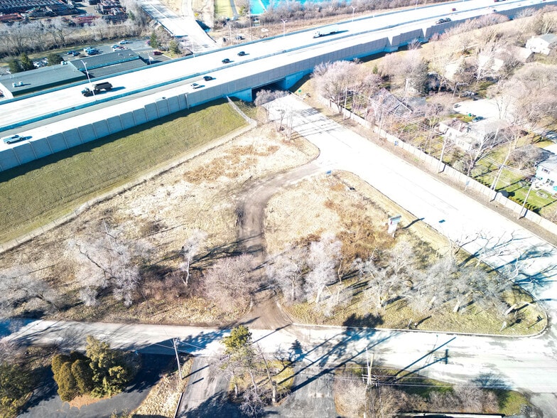 6989 Joliet Rd, Indian Head Park, IL for sale - Building Photo - Image 3 of 5