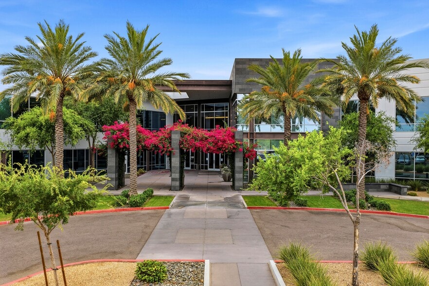 350 N McClintock Dr, Chandler, AZ for sale - Building Photo - Image 3 of 28