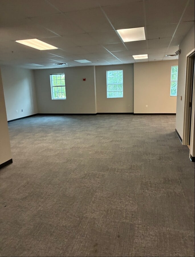 5300-5350 W Hillsboro Blvd, Coconut Creek, FL 33073 - Unit 212 - - Interior Photo - Image 1 of 7