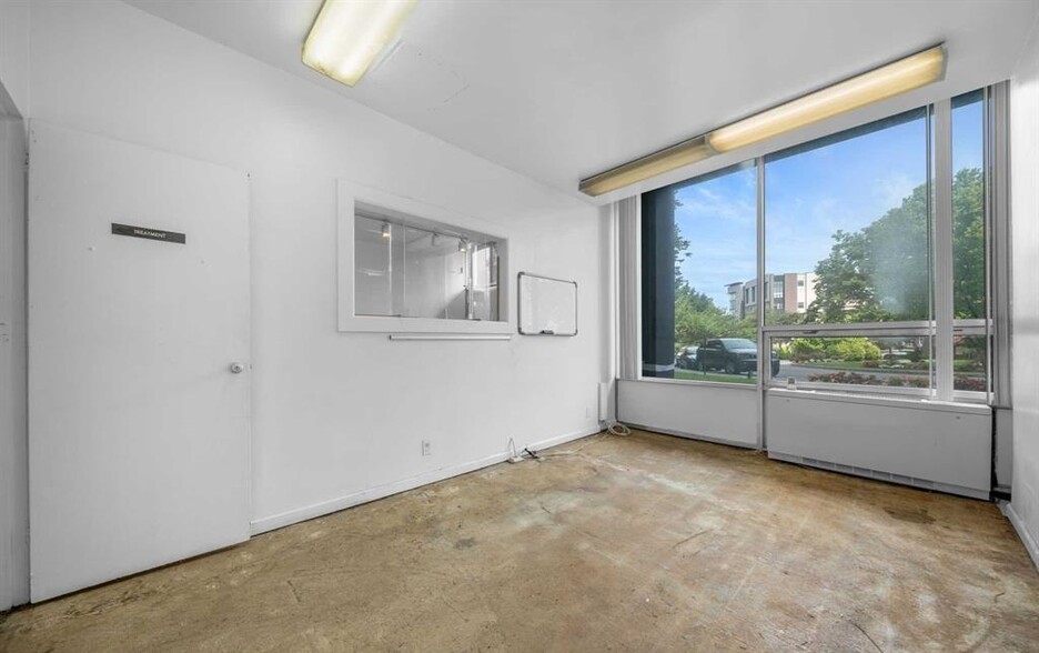 6050 Kennedy Blvd E, West New York, NJ à vendre - Photo du bâtiment - Image 3 de 5