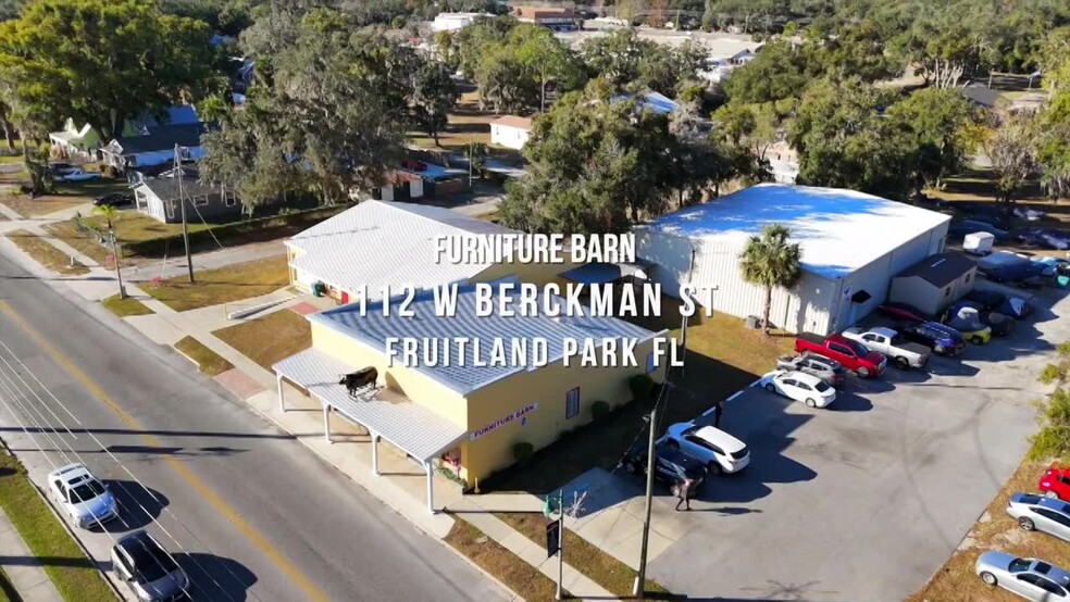 112 W Berckman St, Fruitland Park, FL à vendre - Vidéo sur l’inscription commerciale - Image 2 de 29