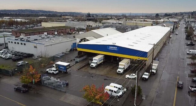 Plus de détails pour 3303 McDougall Ave, Everett, WA - Industriel à louer