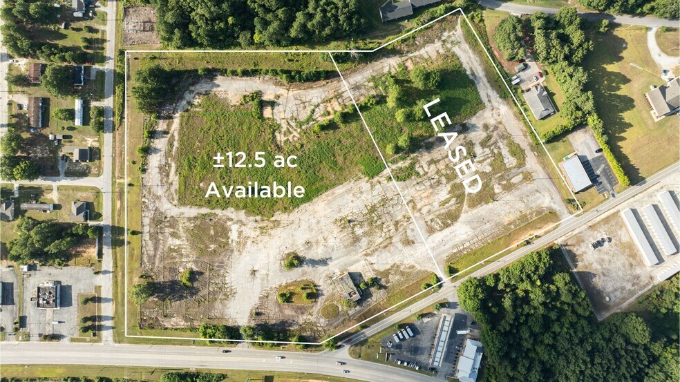 25 A B Jacks rd, Clinton, SC à louer - Photo du bâtiment - Image 2 de 7