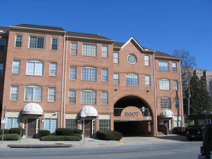 8607-8609 2nd Ave, Silver Spring, MD à vendre Photo du bâtiment- Image 1 de 8