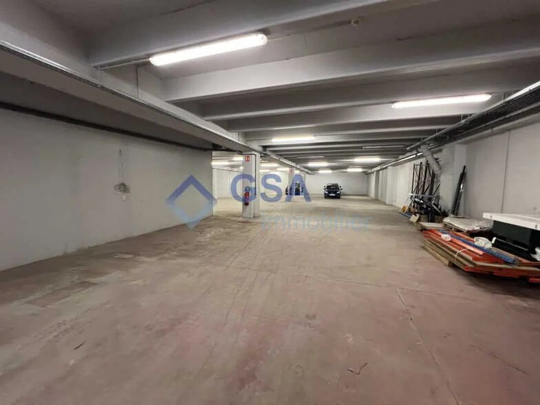 Flex in Palaiseau for lease - Building Photo - Image 3 of 6