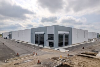 Plus de détails pour 220 Pinebush Rd, Cambridge, ON - Industriel à louer