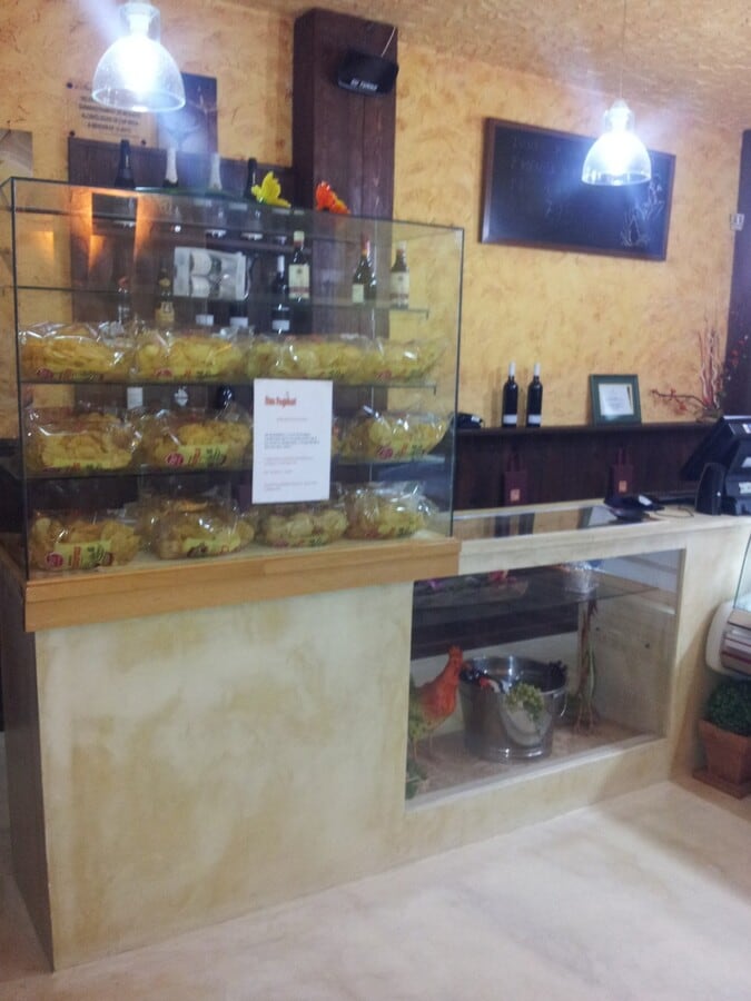Vilanova i la Geltrú, BAR 08800 - - - Interior Photo - Image 2 of 5