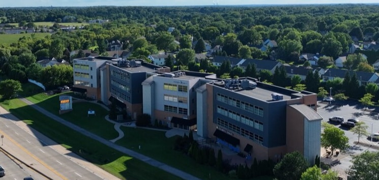 2990 N Perryville Rd, Rockford, IL à louer - Photo du bâtiment - Image 2 de 9