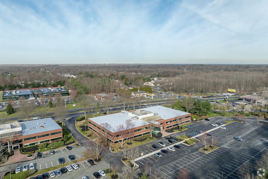 200 US Highway 9, Manalapan, NJ for lease - Aerial - Image 3 of 6