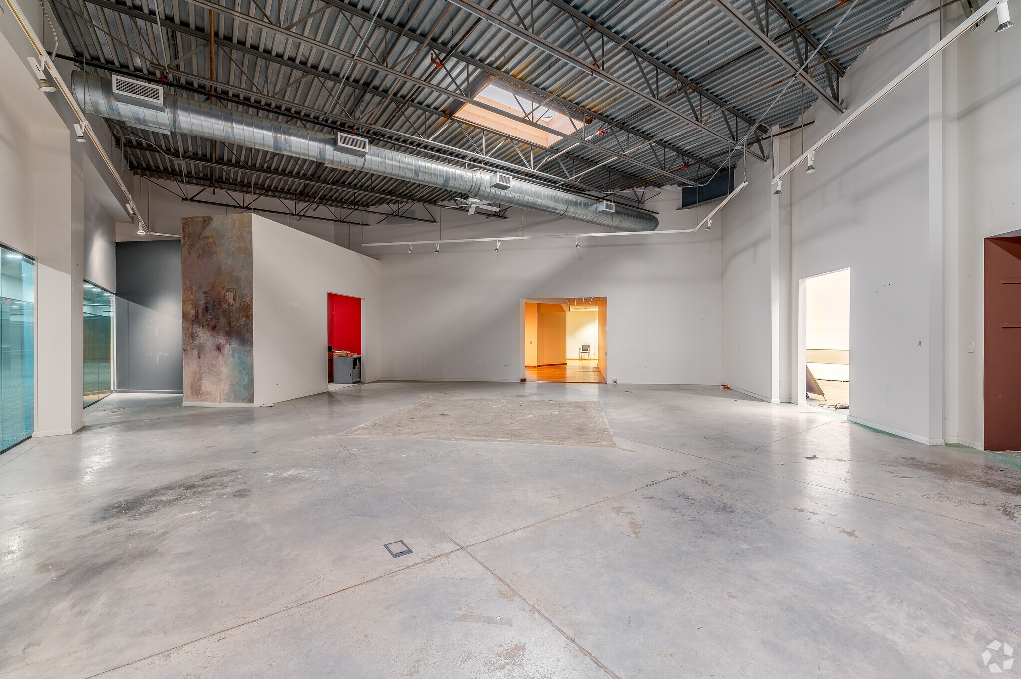 23533 Mercantile Rd, Beachwood, OH à louer Photo intérieure- Image 1 de 4