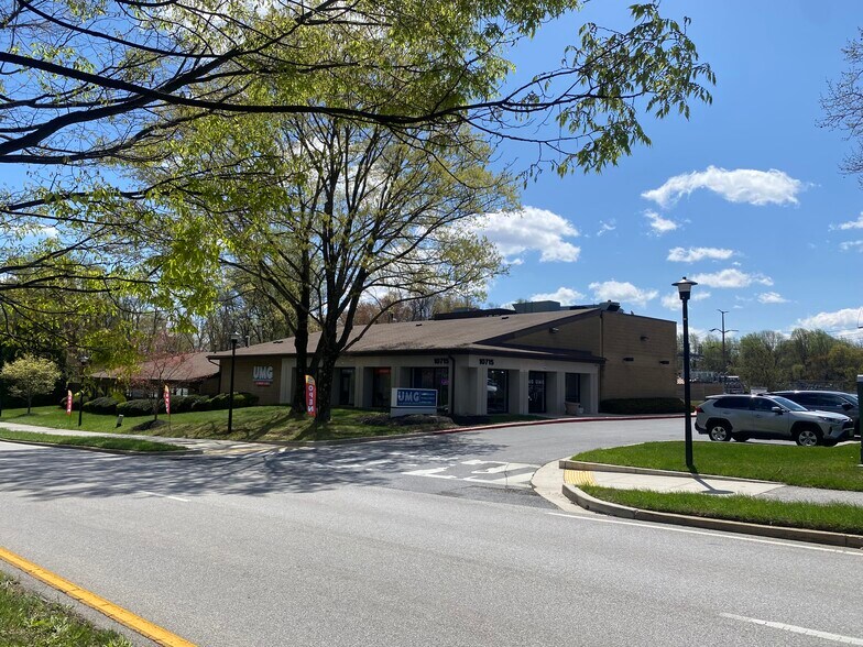 10715 Little Patuxent Pky, Columbia, MD à vendre - Photo du bâtiment - Image 3 de 7