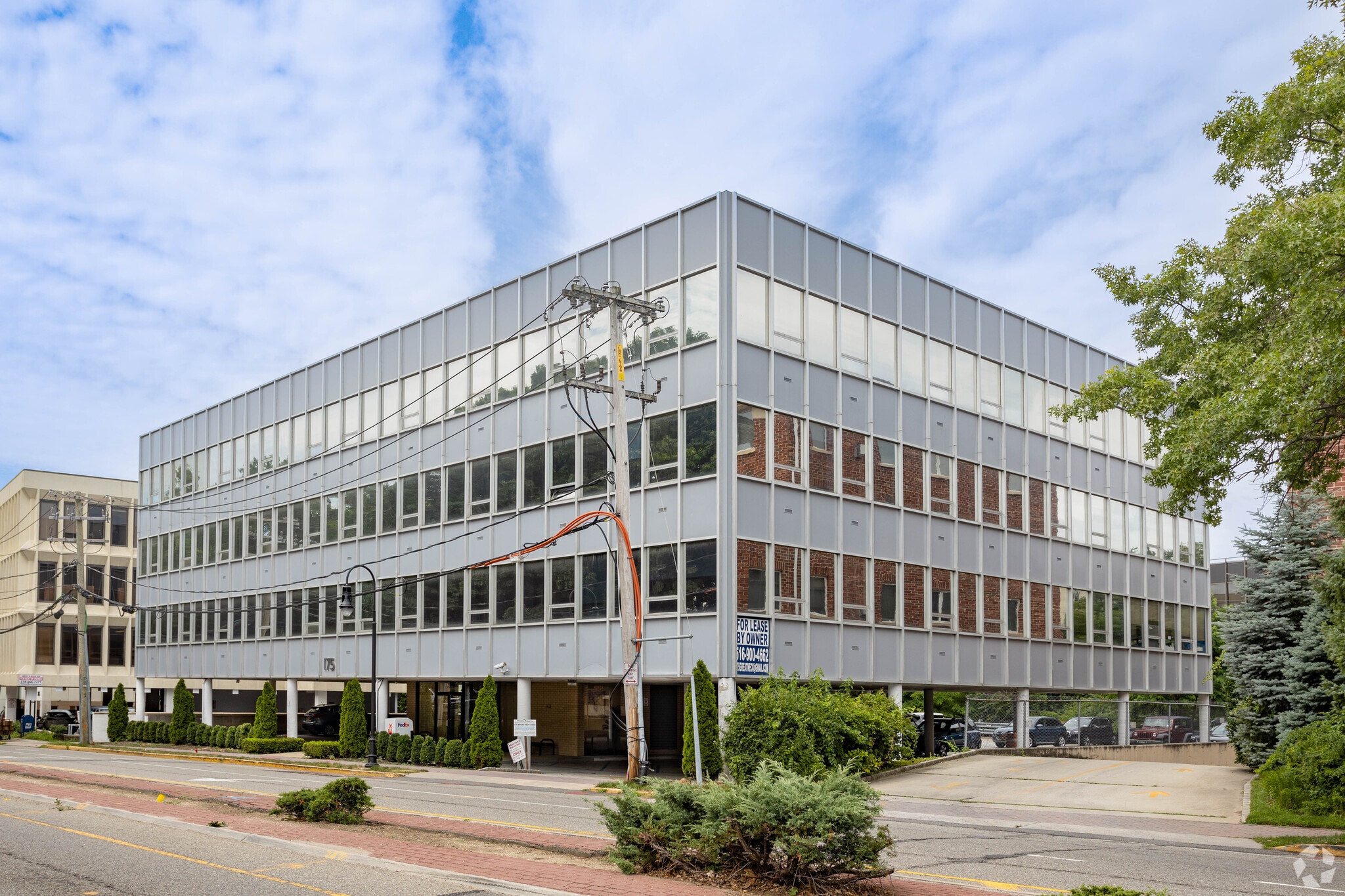 175 Great Neck Rd, Great Neck, NY for lease Building Photo- Image 1 of 7